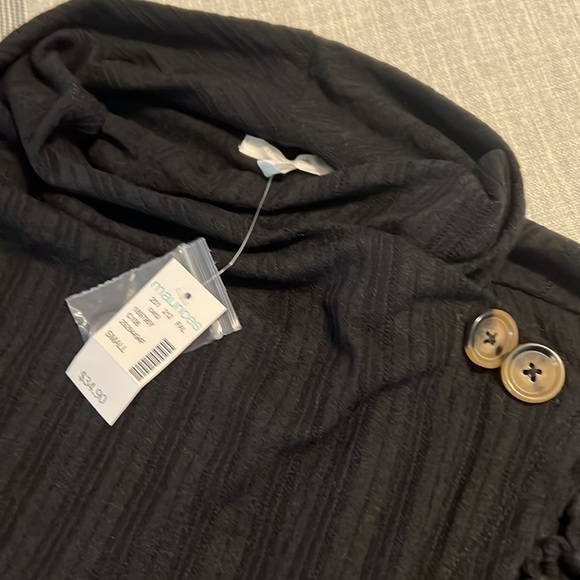 Beautiful Maurices knit top NWT - Picture 2 of 8